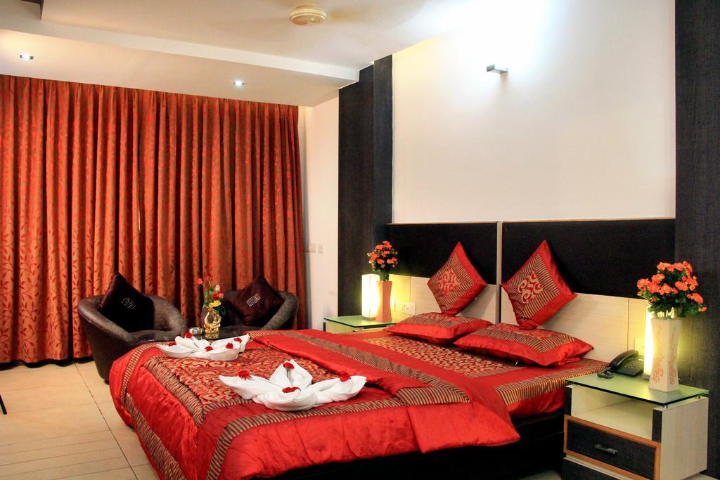 Hotel Sun Park ปอนดิเชอรี ห้อง รูปภาพ