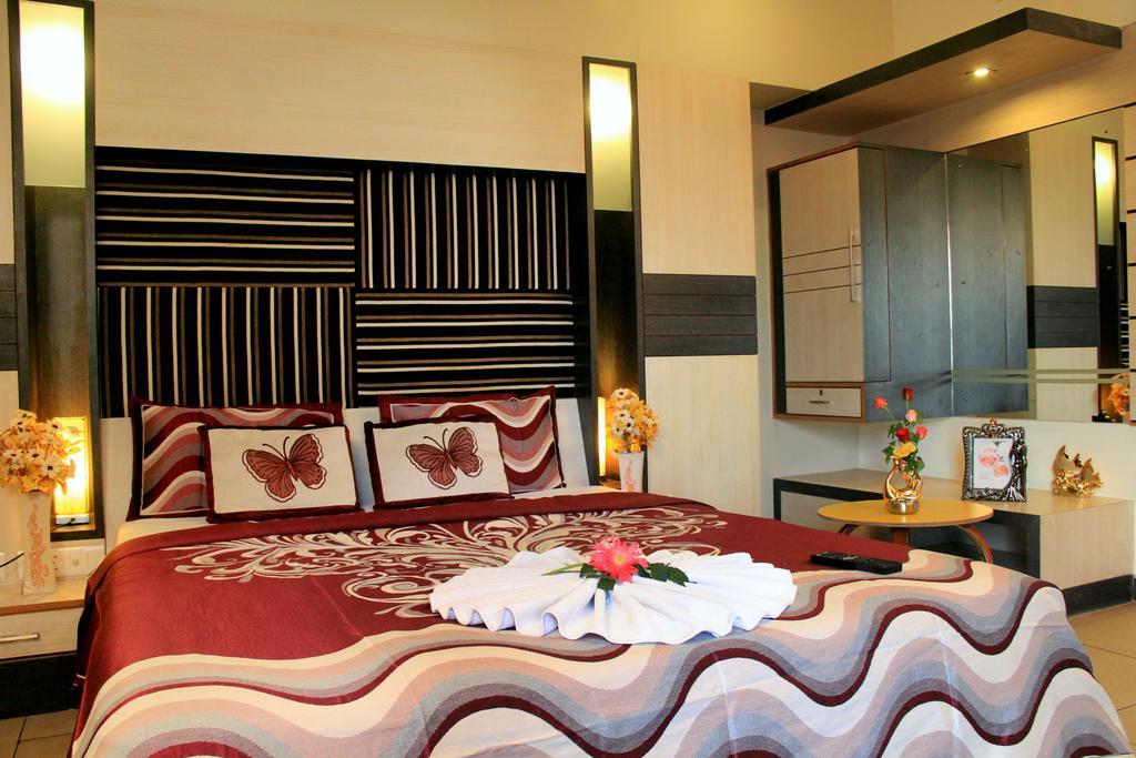 Hotel Sun Park ปอนดิเชอรี ห้อง รูปภาพ