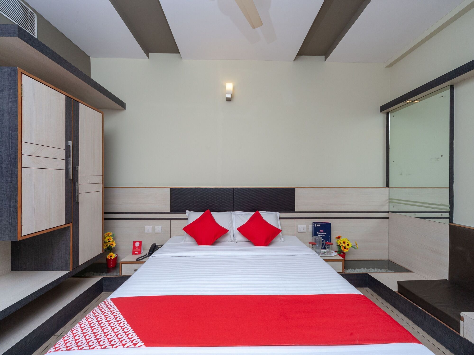 Hotel Sun Park ปอนดิเชอรี ภายนอก รูปภาพ
