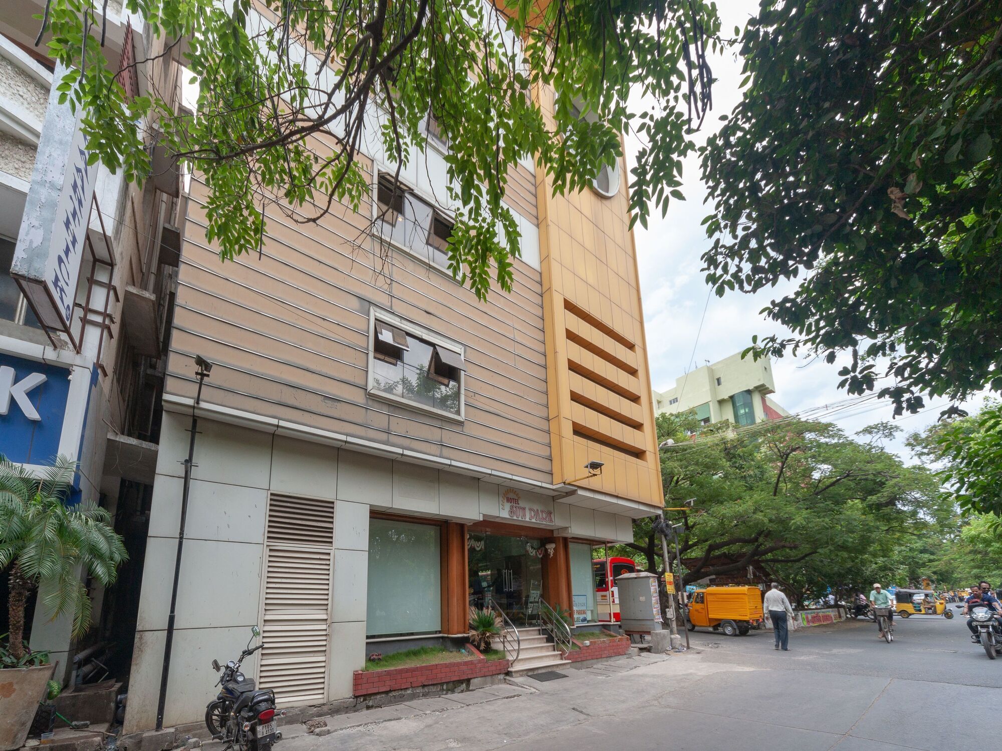 Hotel Sun Park ปอนดิเชอรี ภายนอก รูปภาพ