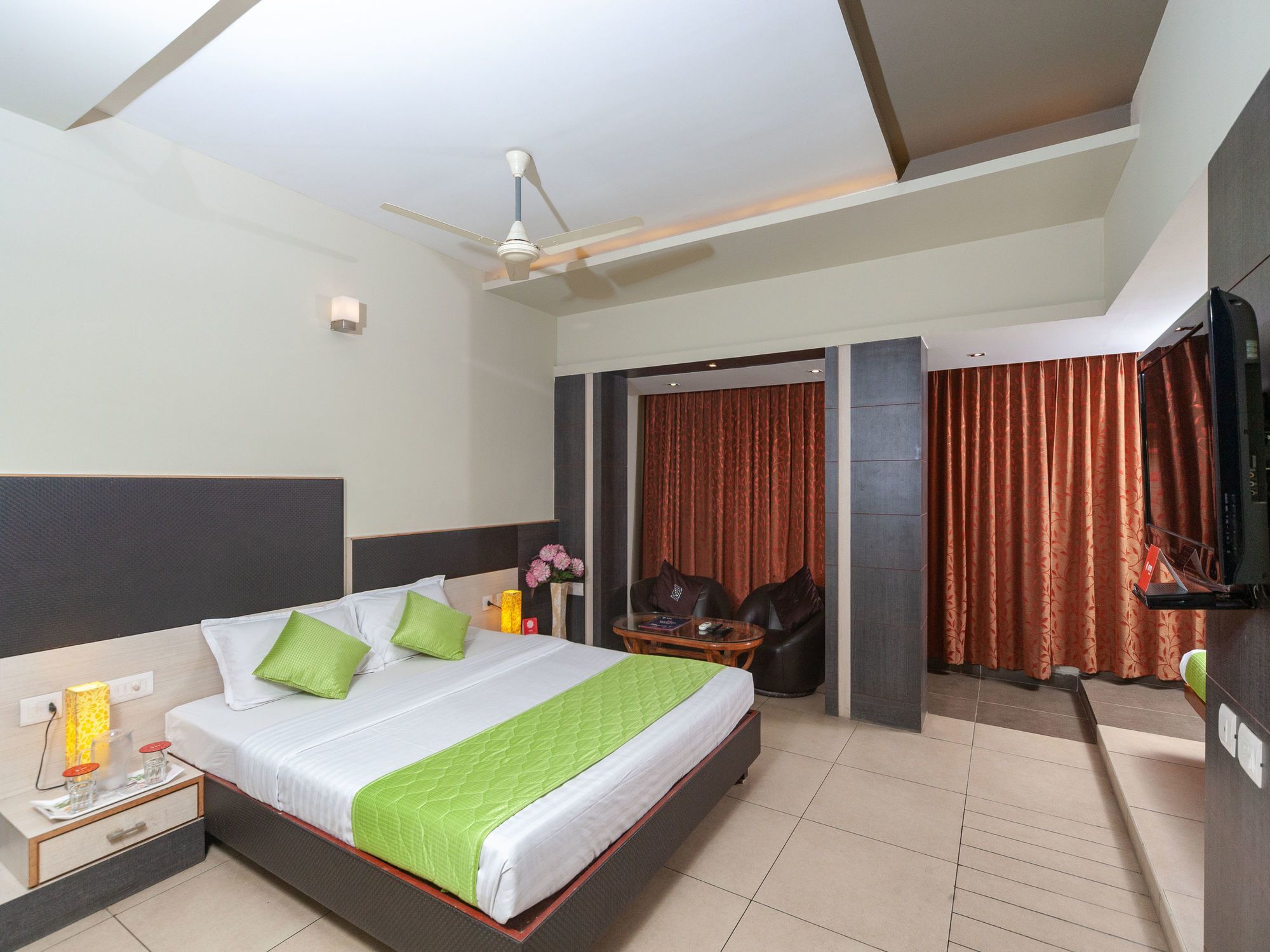 Hotel Sun Park ปอนดิเชอรี ภายนอก รูปภาพ