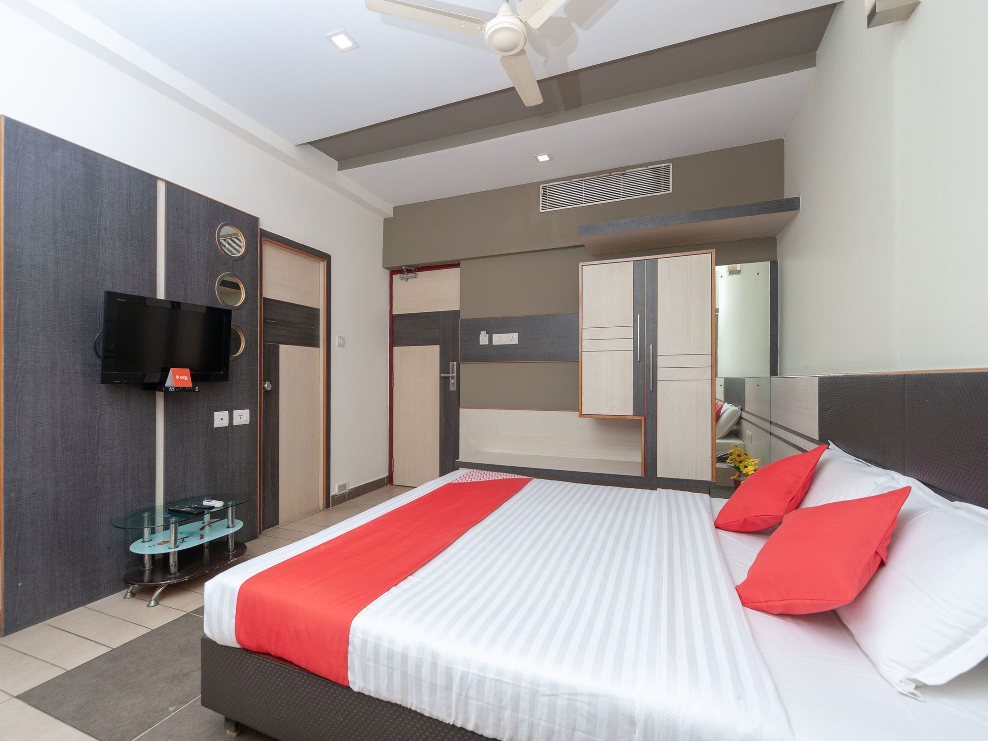 Hotel Sun Park ปอนดิเชอรี ภายนอก รูปภาพ