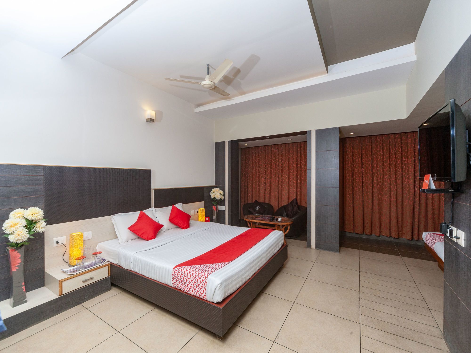 Hotel Sun Park ปอนดิเชอรี ภายนอก รูปภาพ